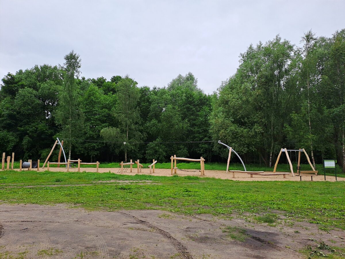Kisezera_piknika_plava_Ciekurkalna_2.jpg