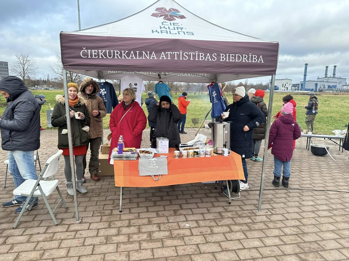 Ziemas_saulgriezi_Ciekurkalna_krustceles_8-1.jpg